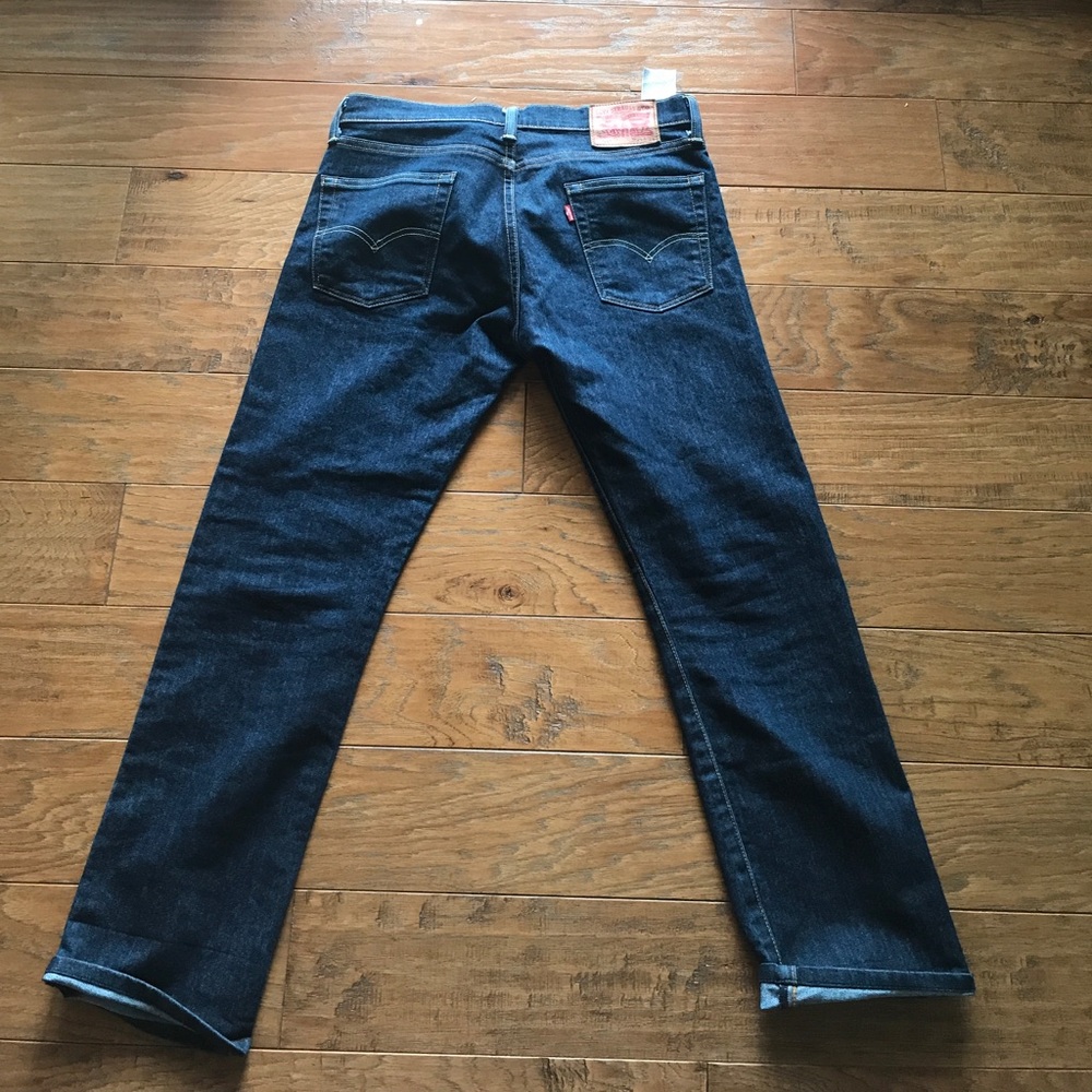 Levi’s dark wash